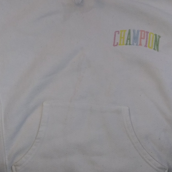 Women's reverse weave pastel Champion hoodie - Picture 5 of 8